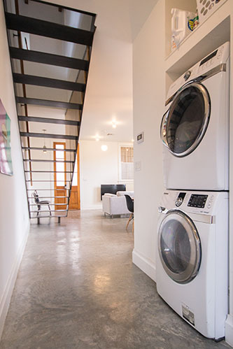 Maison Blanche - Laundry
